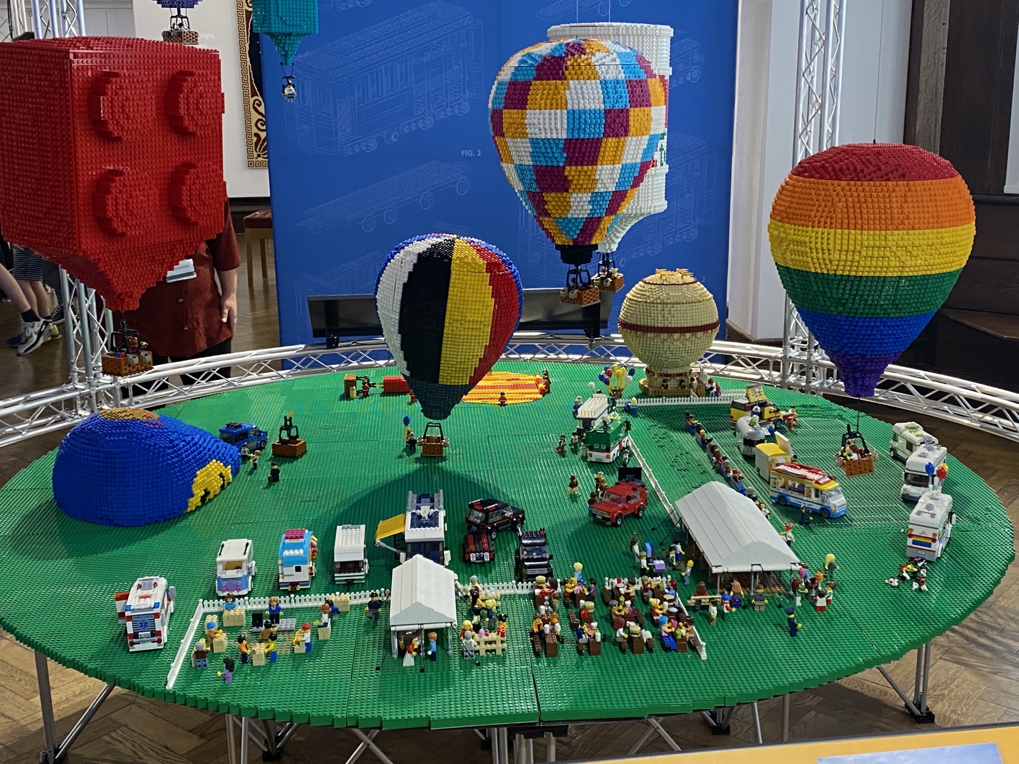 Lego hot air balloons