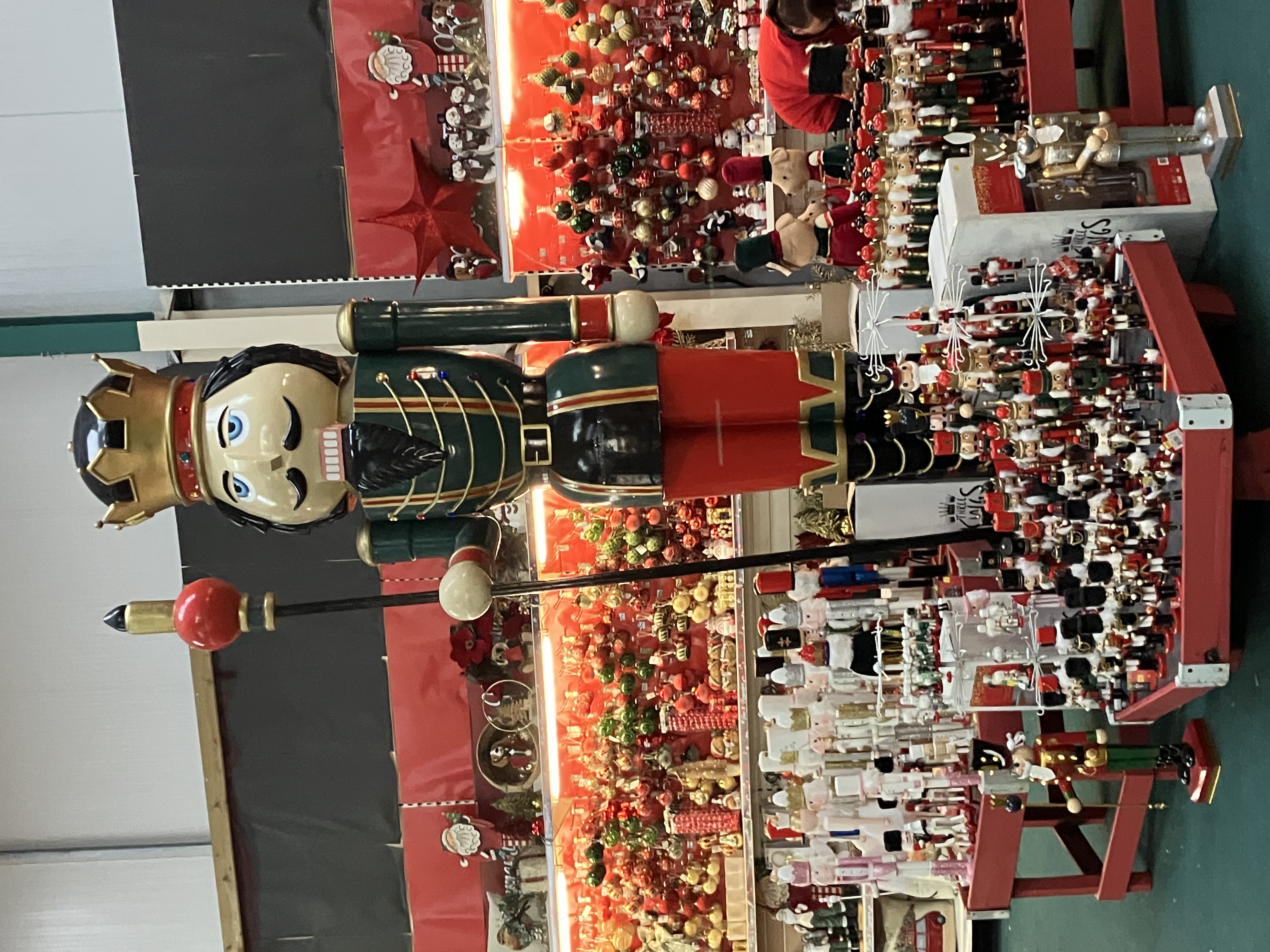giant marionette