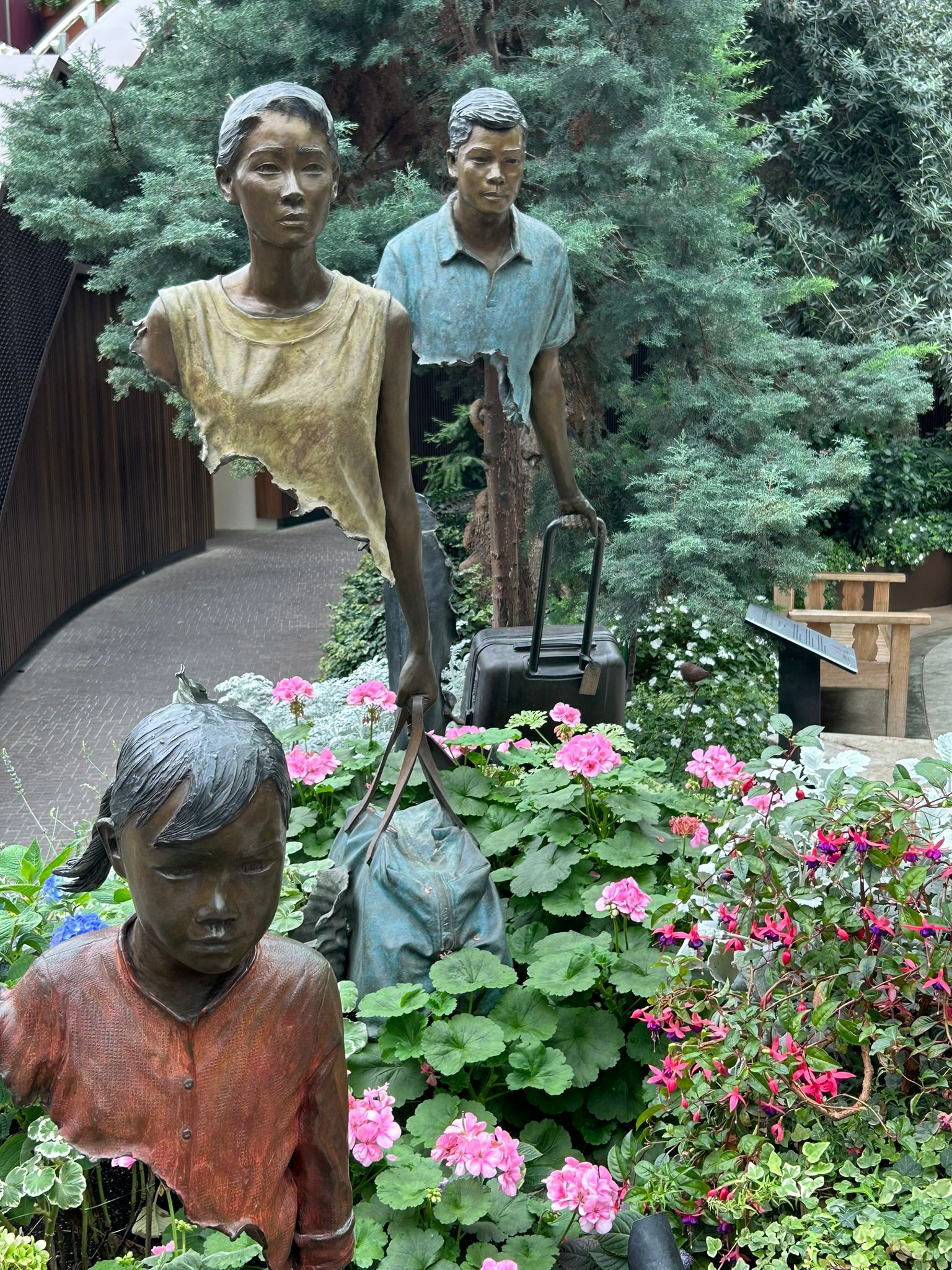 garden statues