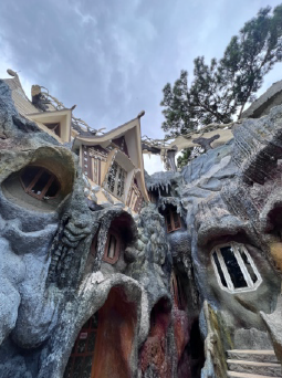 crazy house